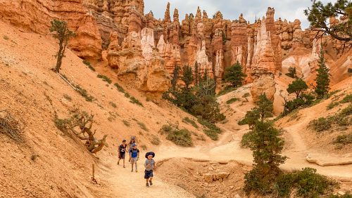 Queens Garden Trail bryce canyon with kids