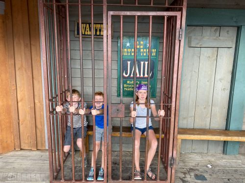 bryce canyon jail