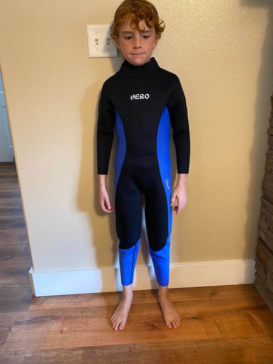 poorly fitting kids wetsuit